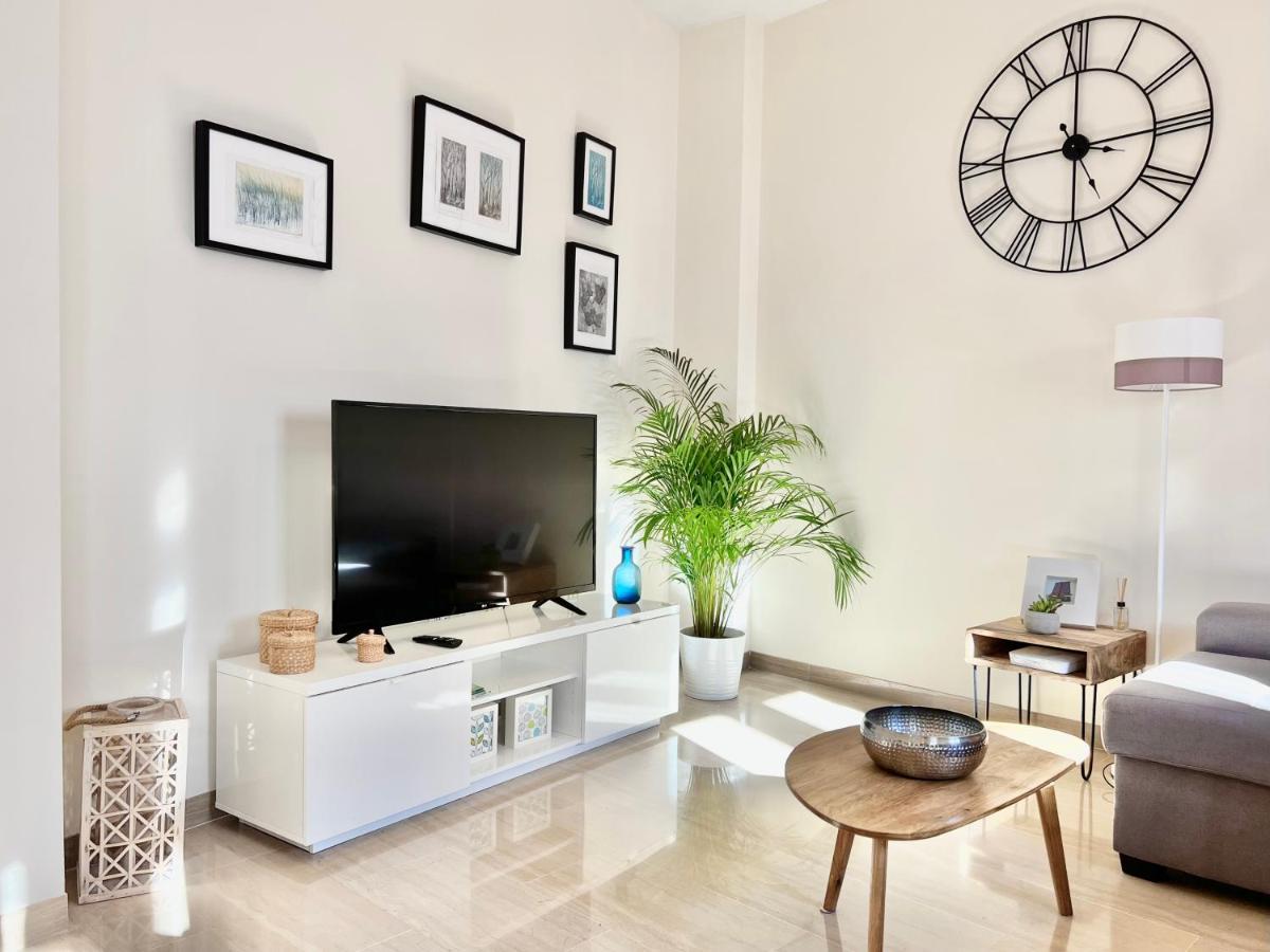 Teodosio Apartment Free Parking & Central Ac Севілья Екстер'єр фото