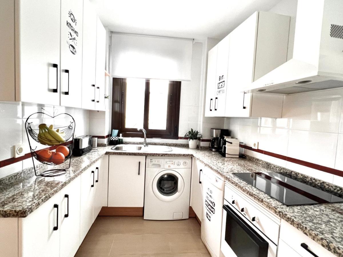 Teodosio Apartment Free Parking & Central Ac Севілья Екстер'єр фото