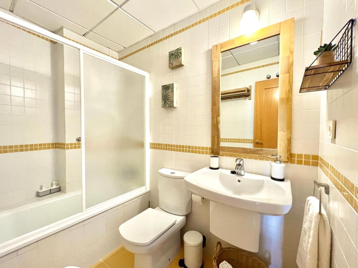Teodosio Apartment Free Parking & Central Ac Севілья Екстер'єр фото