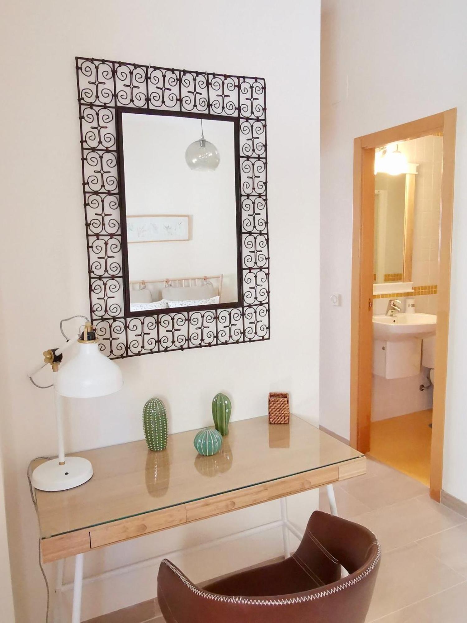 Teodosio Apartment Free Parking & Central Ac Севілья Екстер'єр фото