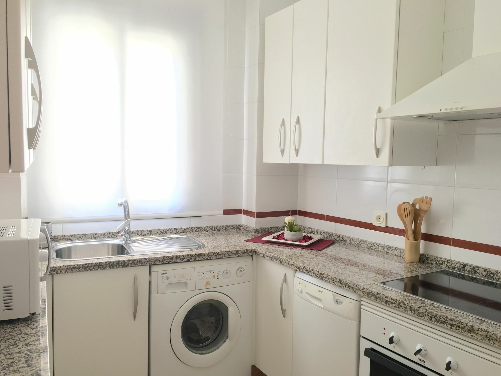 Teodosio Apartment Free Parking & Central Ac Севілья Екстер'єр фото